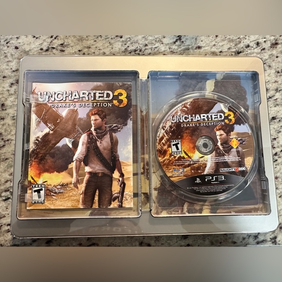 • Uncharted 3: Drakes Deception PS3 | Collectors Edition | Good condition • - Picture 1 of 5